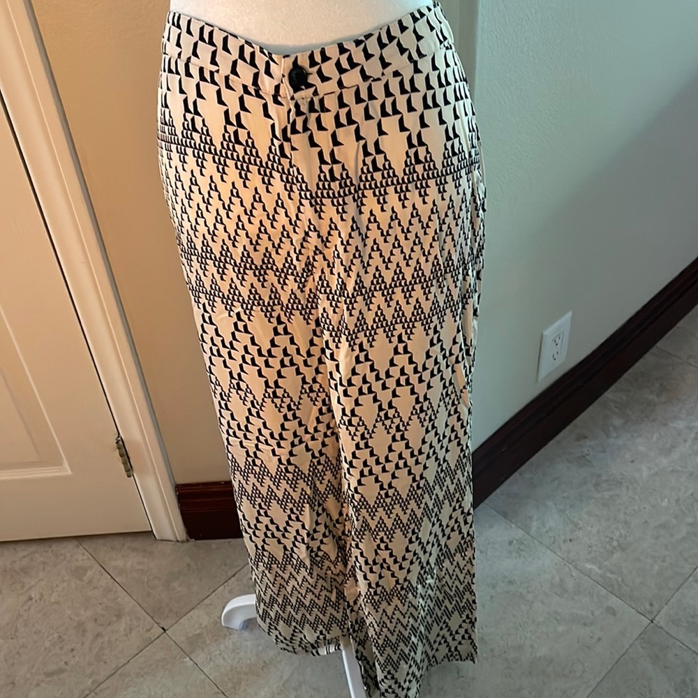 The Safia pant from Zara